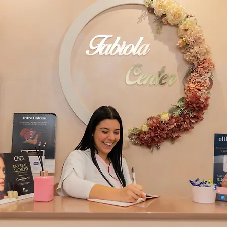 Fabiola فندق مبيت وإفطار بومبيي